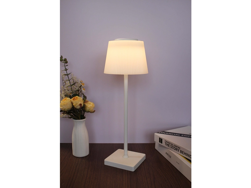 Lampada ricaricabile tramite USB JEANNE