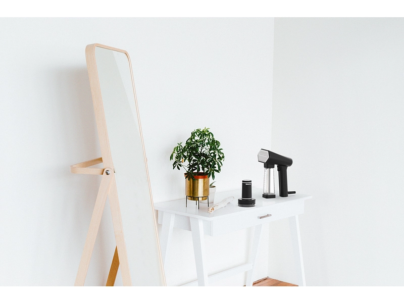 STEAMONE Set aus Dampfglätter + Anti-Fussel-Rasierer