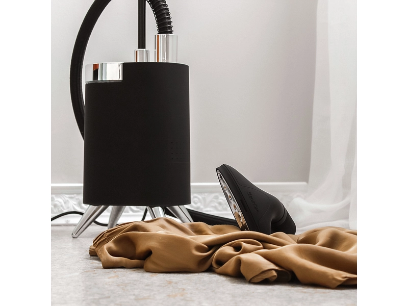 STEAMONE Défroisseur vertical STEAMONE Défroisseur vertical