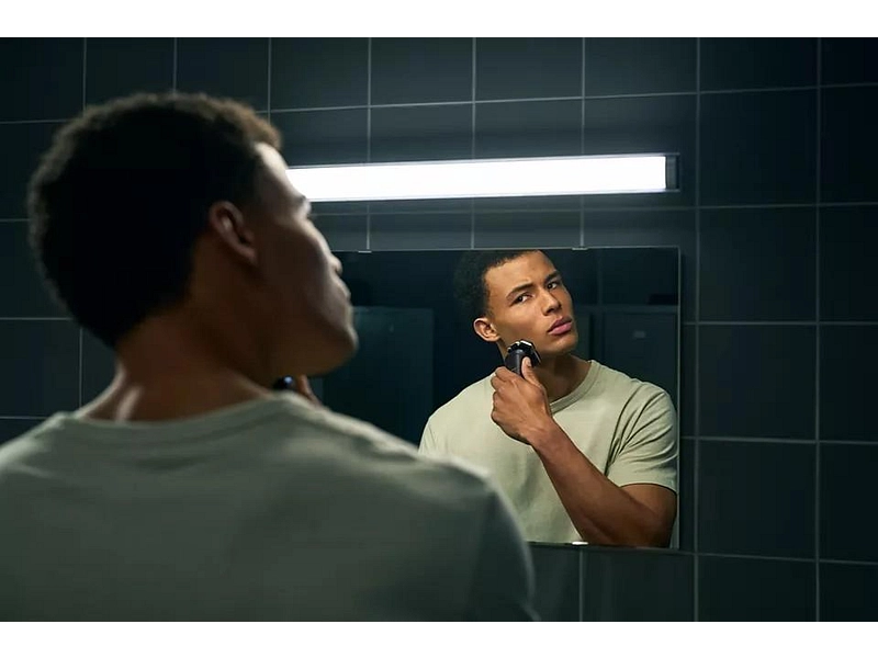 PHILIPS Bart-Schneidemaschine