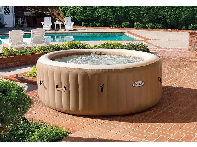 Jacuzzi 196 cm x 71 cm