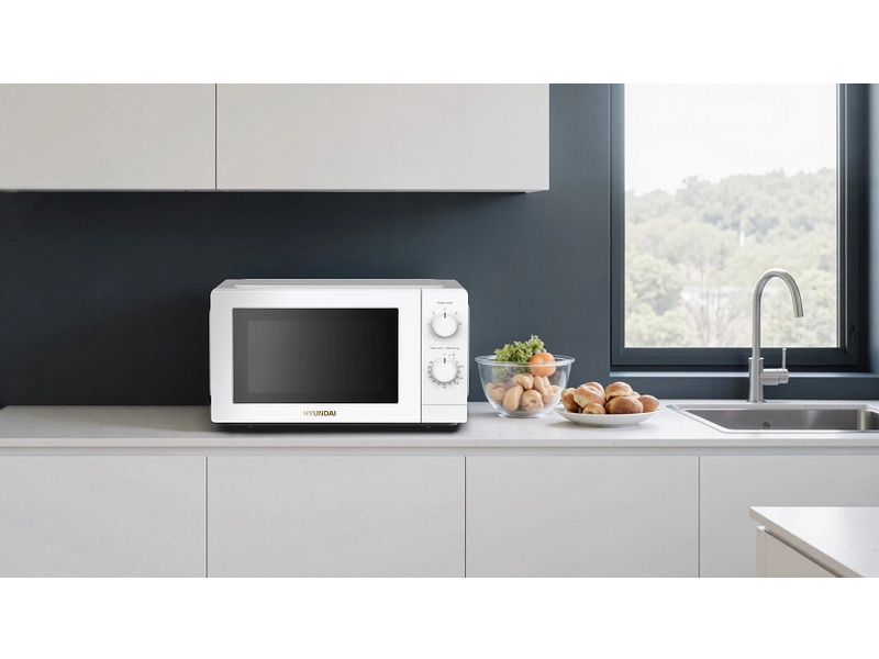 HYUNDAI Microonde