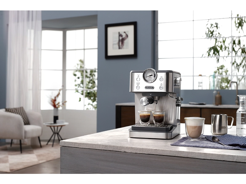 DELONGHI Machine à espresso