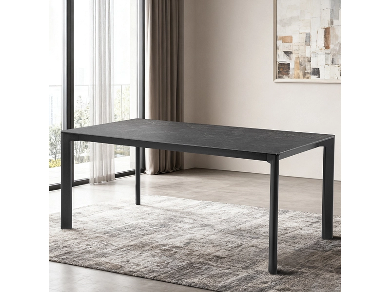 Table SQUARE Table SQUARE