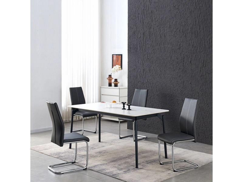 Set di 4 sedie MAT