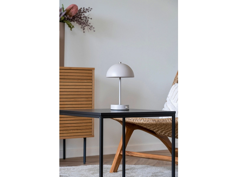 HOUSE NORDIC LED Lampe Über USB aufladbar HOLT HOUSE NORDIC LED Lampe Über USB aufladbar HOLT