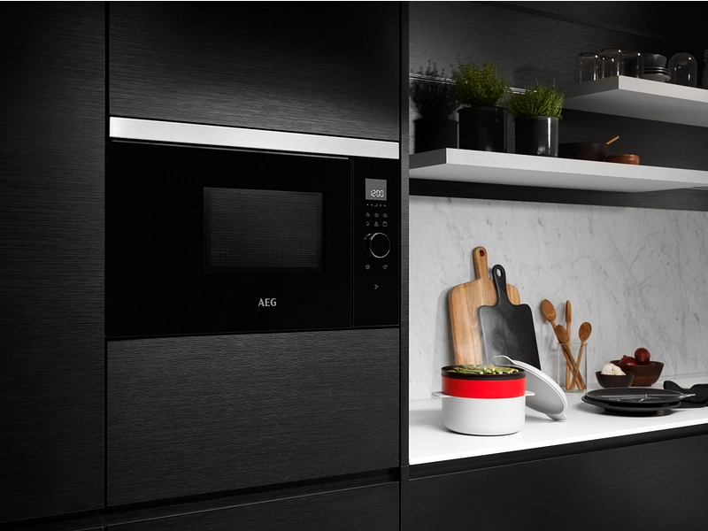 AEG Forno a microonde incastrabile AEG Forno a microonde incastrabile