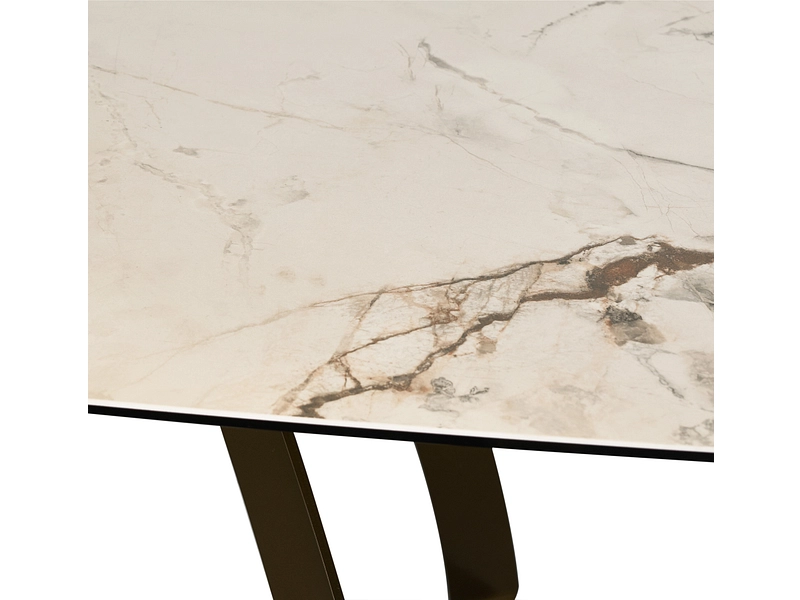 Table BRONZE Table BRONZE